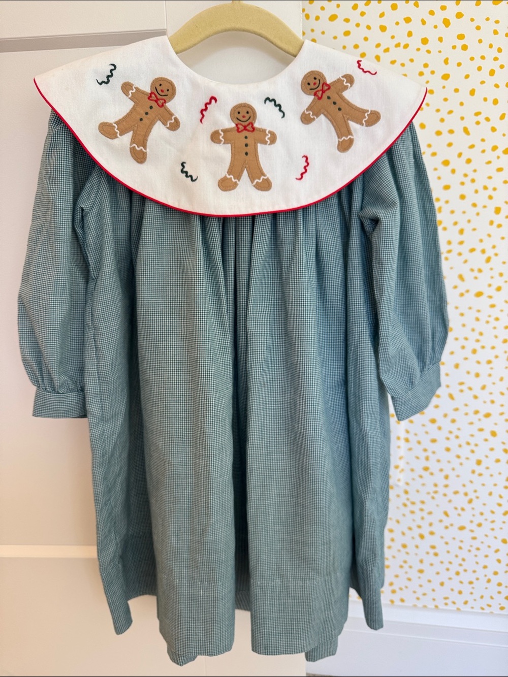 Vintage Christmas Dress with Gingerbread collar